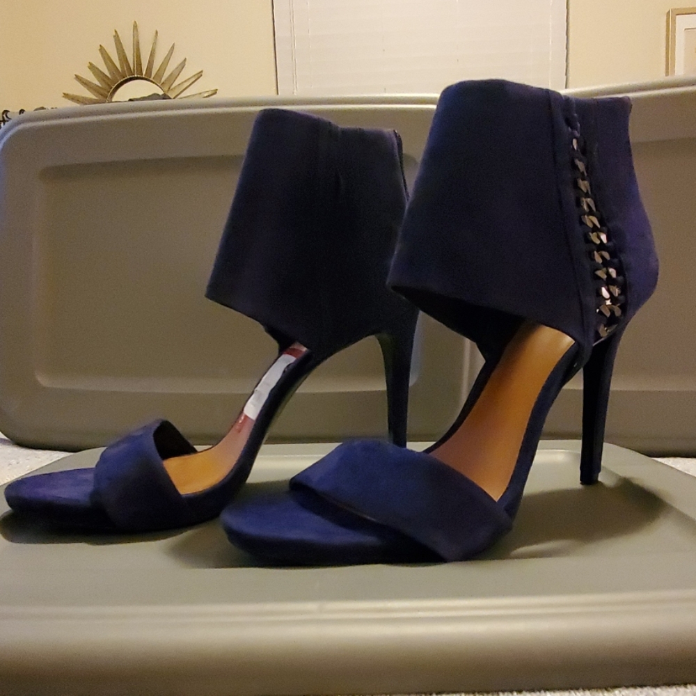 Heeled sandal